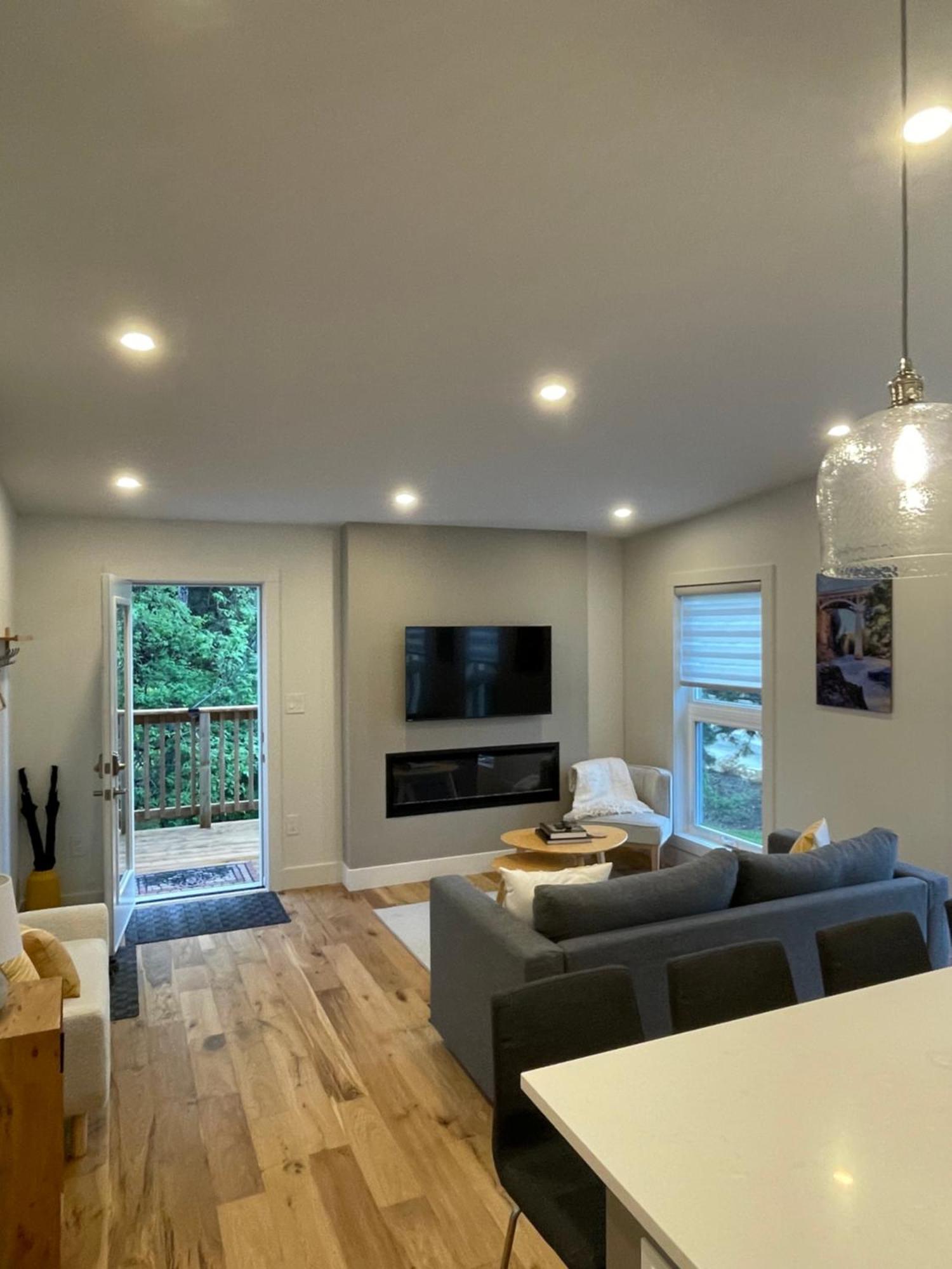 Elora'S Irvine River Suite Exterior photo